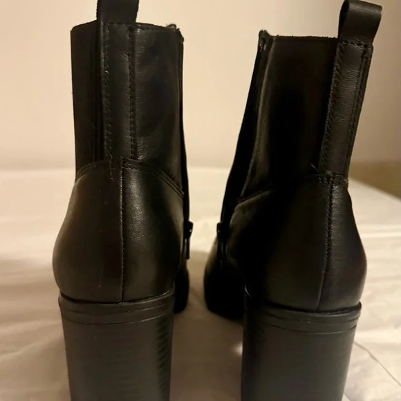 Naturalizer Verney Black Boot size 8 - Picture 4 of 9